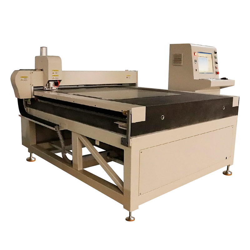 液晶玻璃切割機要求精度多少？